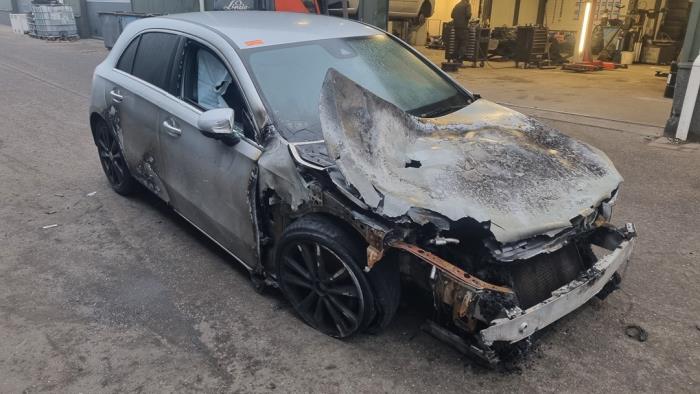 Mercedes A 1.3 A-200 Turbo 16V Skrotfordon (2020, GRIJS)