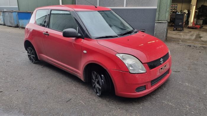 Suzuki Swift 1.3 VVT 16V Sloopvoertuig (2006, Rood)