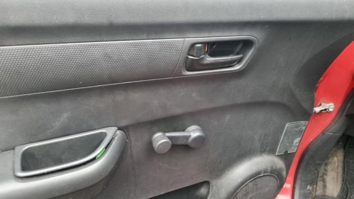 Suzuki Swift 1.3 VVT 16V Sloopvoertuig (2006, Rood)