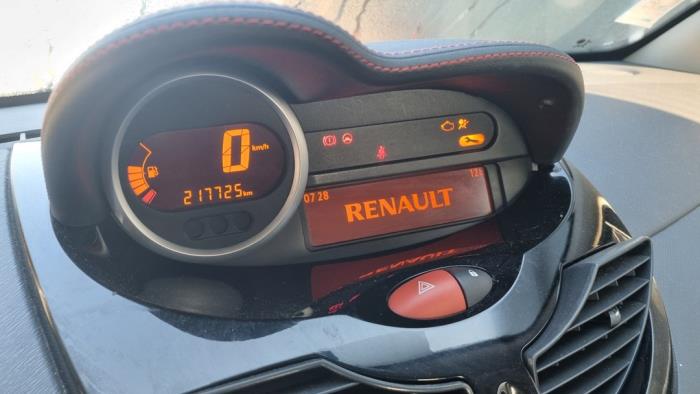 Renault Twingo II 1.2 16V Sloopvoertuig (2014)