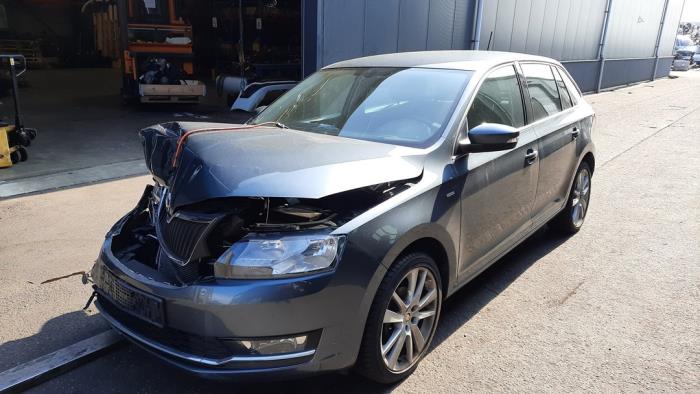 Skoda Rapid 1.0 TSI 12V Sloopvoertuig (2019, Grijs)