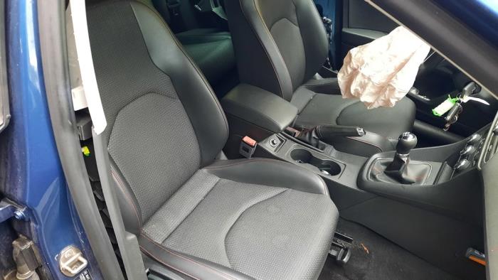 Seat Leon 2.0 TDI Ecomotive 16V Sloopvoertuig (2016, Blauw)