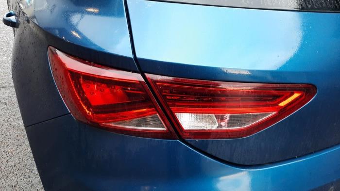 Seat Leon 2.0 TDI Ecomotive 16V Sloopvoertuig (2016, Blauw)