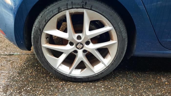 Seat Leon 2.0 TDI Ecomotive 16V Sloopvoertuig (2016, Blauw)