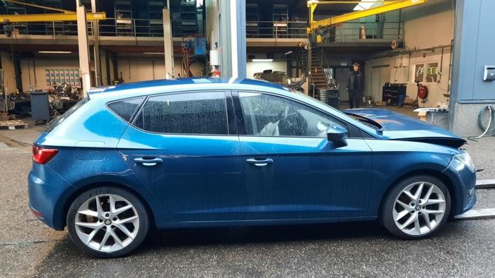 Seat Leon 2.0 TDI Ecomotive 16V Sloopvoertuig (2016, Blauw)