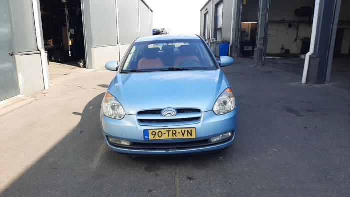 Hyundai Accent 1.4i 16V Sloopvoertuig (2007, Blauw)