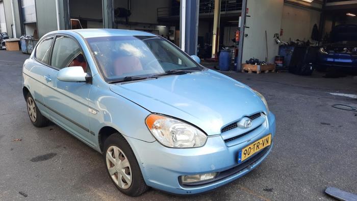 Hyundai Accent 1.4i 16V Sloopvoertuig (2007, Blauw)