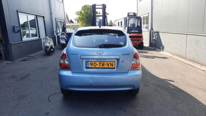 Hyundai Accent 1.4i 16V Sloopvoertuig (2007, Blauw)