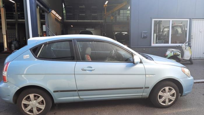 Hyundai Accent 1.4i 16V Sloopvoertuig (2007, Blauw)