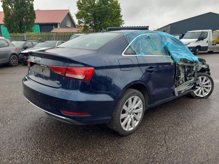 Audi A3 Limousine 2.0 TDI 16V Sloopvoertuig (2017, Blauw)