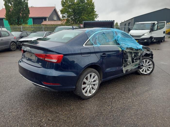 Audi A3 Limousine 2.0 TDI 16V Sloopvoertuig (2017, Blauw)