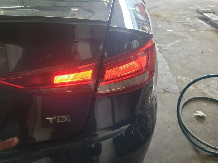 Audi A3 Limousine 2.0 TDI 16V Sloopvoertuig (2017, Blauw)