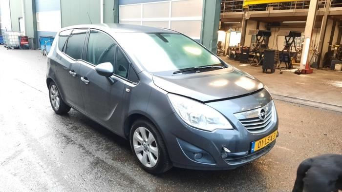 Opel Meriva 1.4 Turbo 16V ecoFLEX Samochód złomowany (2010, Szary)