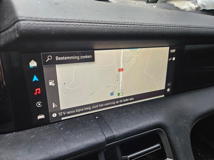 Porsche Taycan Turbo S 105 kWh Sloopvoertuig (2025, Zwart)