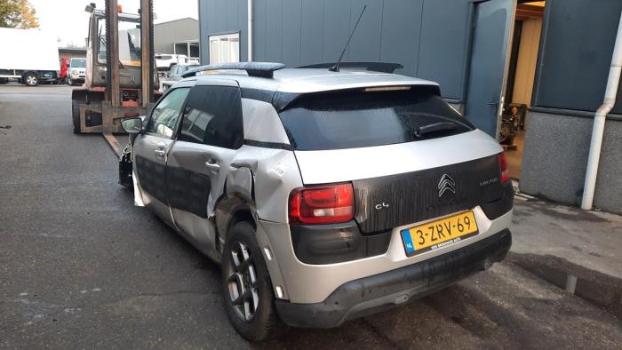 Citroen C4 Cactus 1.2 PureTech 82 12V Skrotfordon (2015, GRIJS)