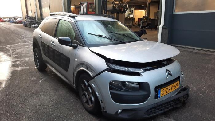 Citroen C4 Cactus 1.2 PureTech 82 12V Skrotfordon (2015, GRIJS)