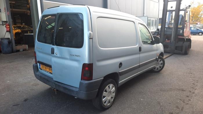 Peugeot Partner 1.9D Skrotfordon (2004, NIET VAN TOEPASSING)