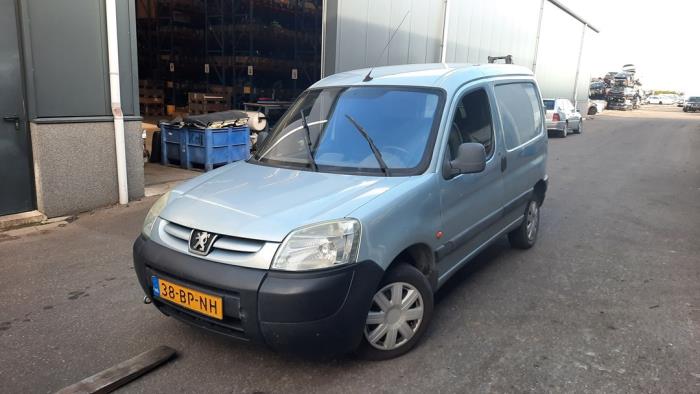 Peugeot Partner 1.9D Skrotfordon (2004, NIET VAN TOEPASSING)
