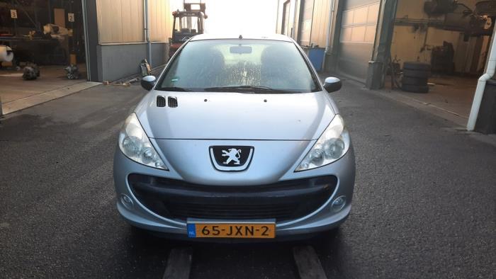 Peugeot 206+ 1.4 XS Skrotfordon (2009, GRIJS)