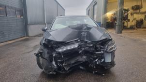 Volkswagen Golf VIII 1.0 eTSI 12V  (Salvage)