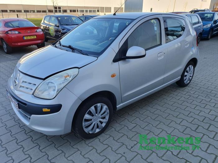Nissan Pixo 1.0 12V Skrotfordon (2010, ZILVER)
