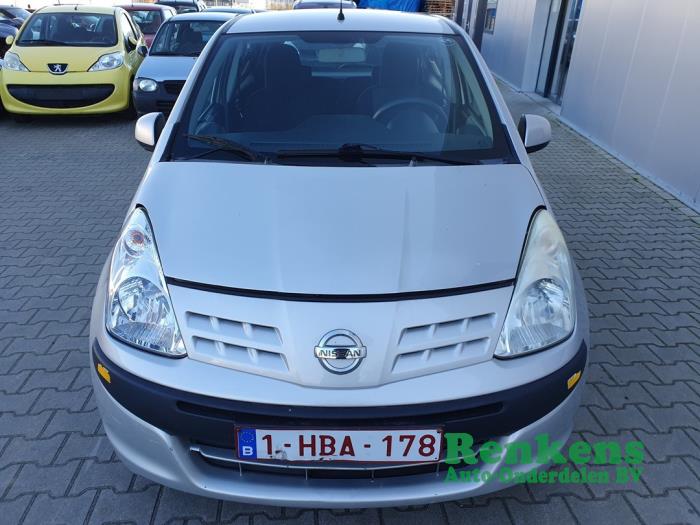 Nissan Pixo 1.0 12V Skrotfordon (2010, ZILVER)