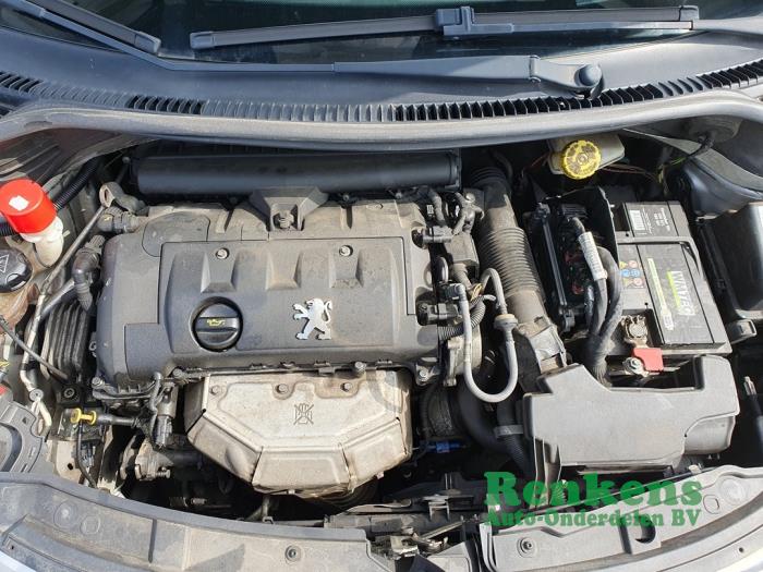 Peugeot 207 SW 1.6 16V Sloopvoertuig (2009, Zilver)