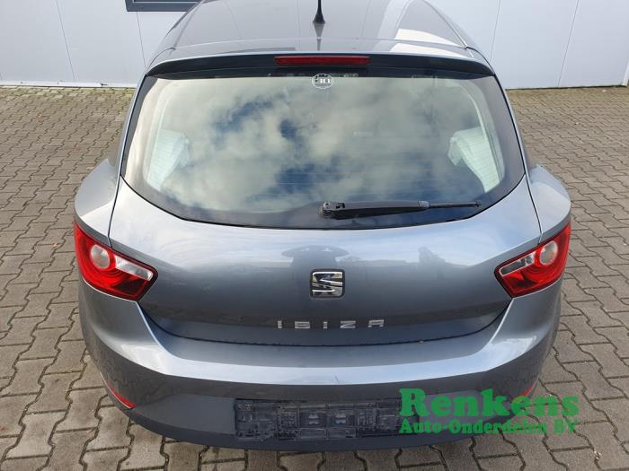 Seat Ibiza IV SC 1.4 16V Skrotfordon (2016, GRIJS)