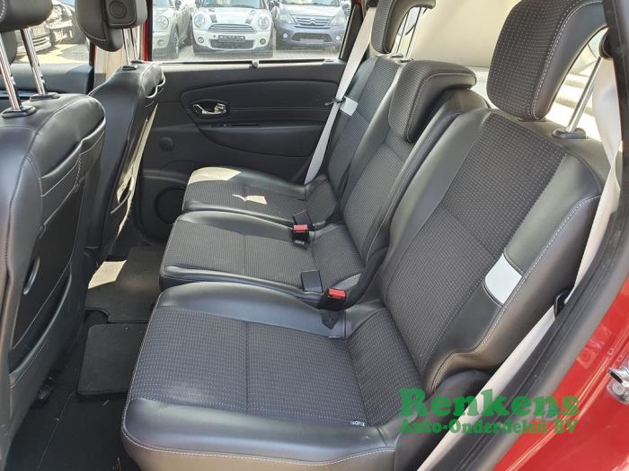 Renault Scénic III 2.0 16V CVT Salvage vehicle (2012, Red)