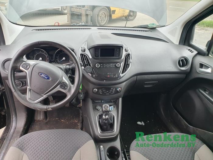 Ford Tourneo Courier 1.0 Ti-VCT EcoBoost 12V Skrotfordon (2018, ZWART)