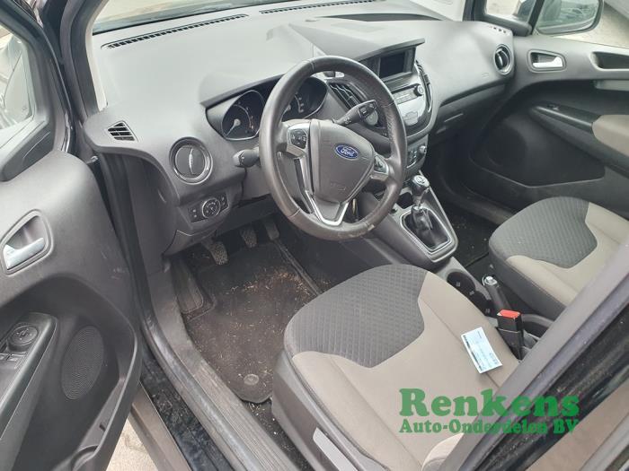 Ford Tourneo Courier 1.0 Ti-VCT EcoBoost 12V Skrotfordon (2018, ZWART)