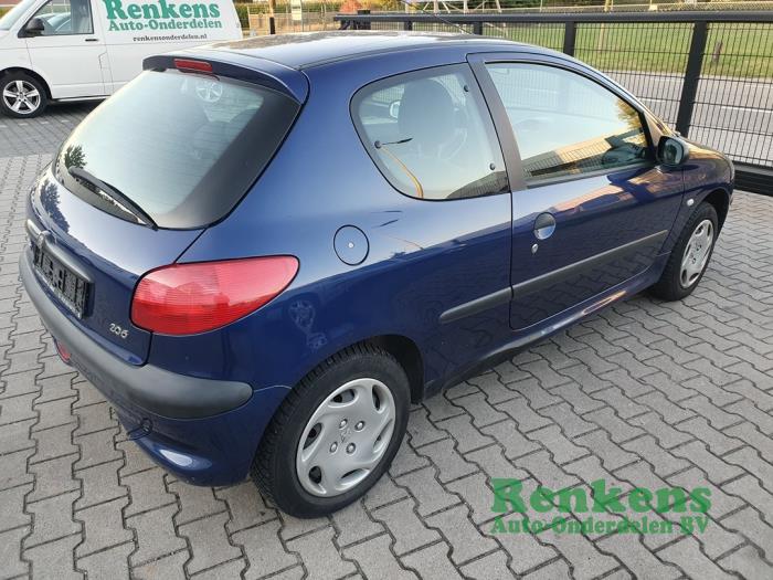 Peugeot 206 1.4 XR,XS,XT,Gentry Sloopvoertuig (2002, Blauw)