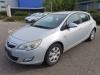 Opel Astra J 2.0 CDTI 16V 160 Ecotec Skrotfordon (2012, ZILVER)