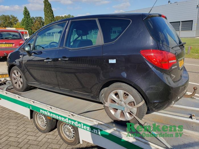 Opel Meriva 1.4 Turbo 16V ecoFLEX Samochód złomowany (2011, Czarny)