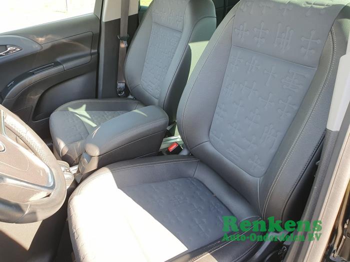 Opel Meriva 1.4 Turbo 16V ecoFLEX Samochód złomowany (2011, Czarny)