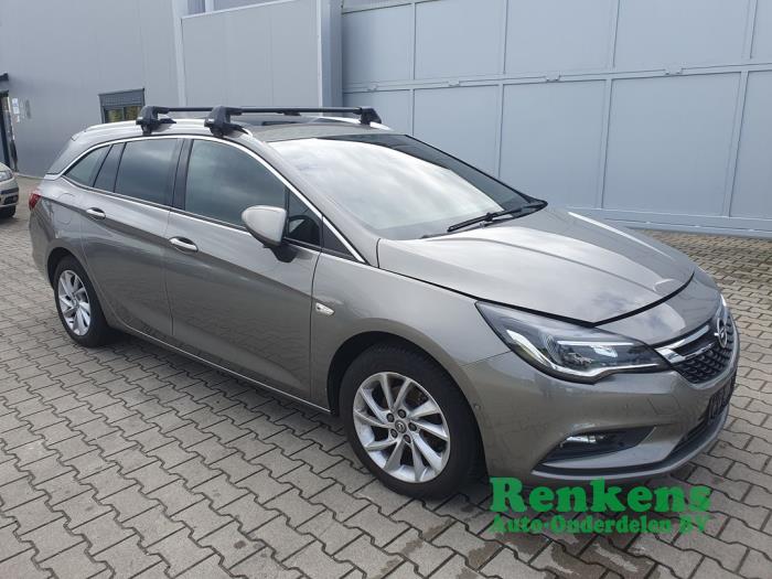 Opel Astra K Sports Tourer 1.0 Turbo 12V Skrotfordon (2017, GRIJS)