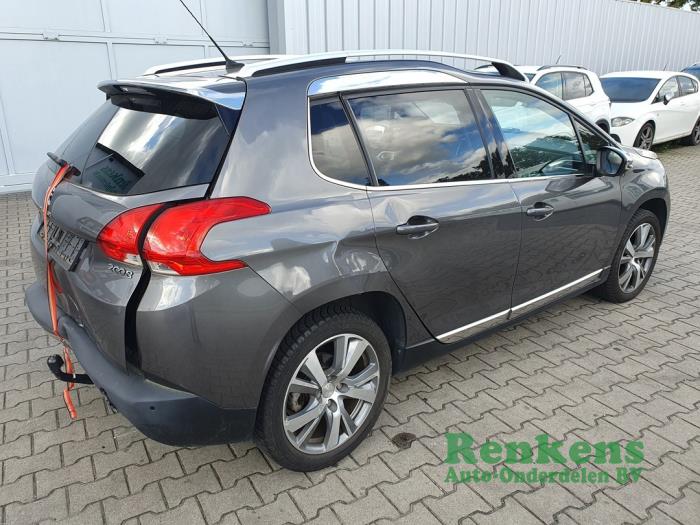 Peugeot 2008 1.2 12V e-THP PureTech 110 Sloopvoertuig (2016, Grijs)