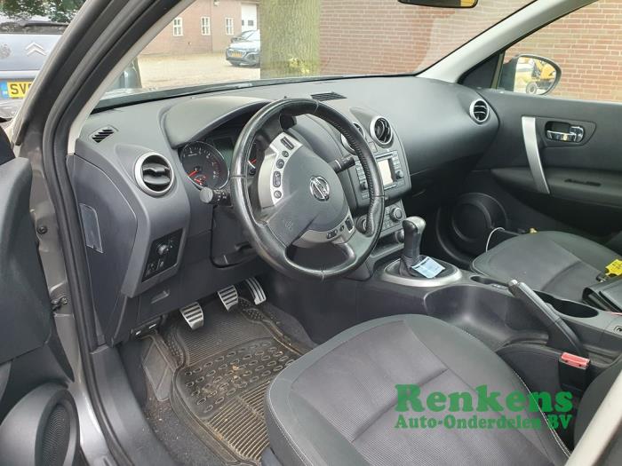 Nissan Qashqai 1.6 16V Skrotfordon (2012, GRIJS)