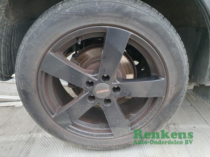 Nissan Qashqai 1.6 16V Skrotfordon (2012, GRIJS)