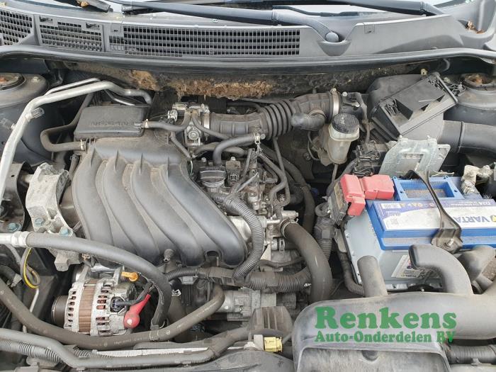 Nissan Qashqai 1.6 16V Skrotfordon (2012, GRIJS)