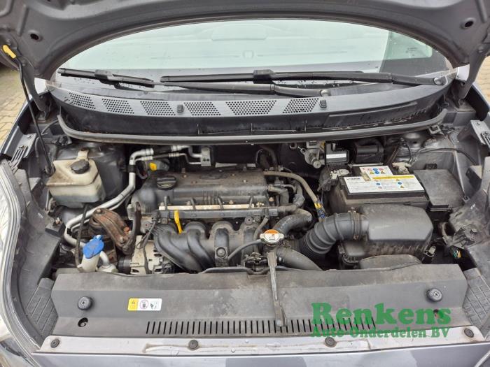 Hyundai iX20 1.6i 16V Épave (2011, Gris)