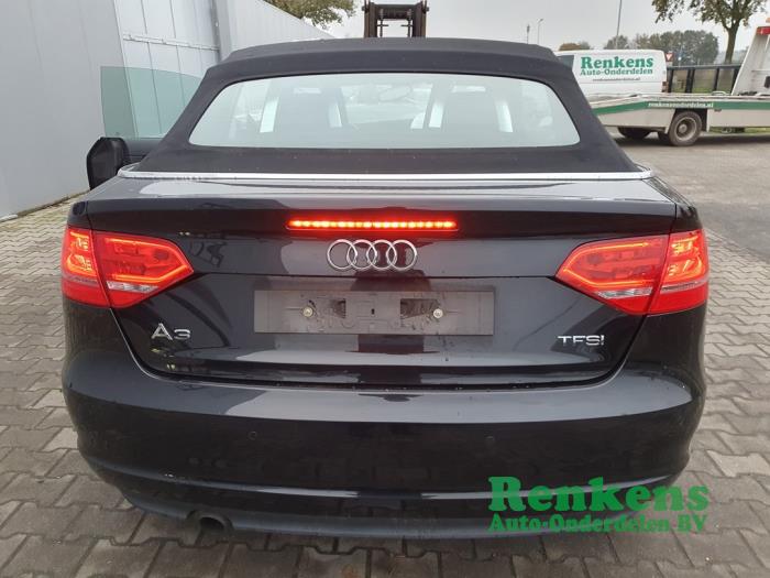 Audi A3 Cabriolet 1.2 TFSI Épave (2013, Noir)