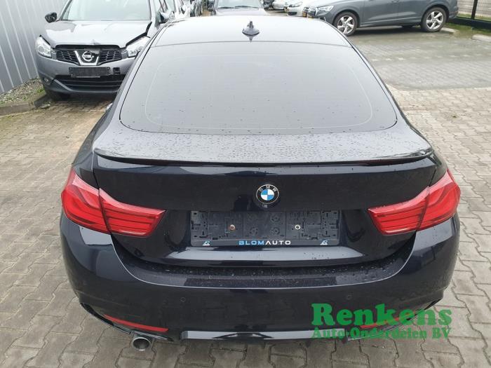 BMW 4 serie Gran Coupe 418i 1.5 TwinPower Turbo 12V Skrotfordon (2018, ZWART)