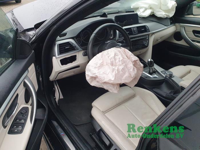 BMW 4 serie Gran Coupe 418i 1.5 TwinPower Turbo 12V Skrotfordon (2018, ZWART)