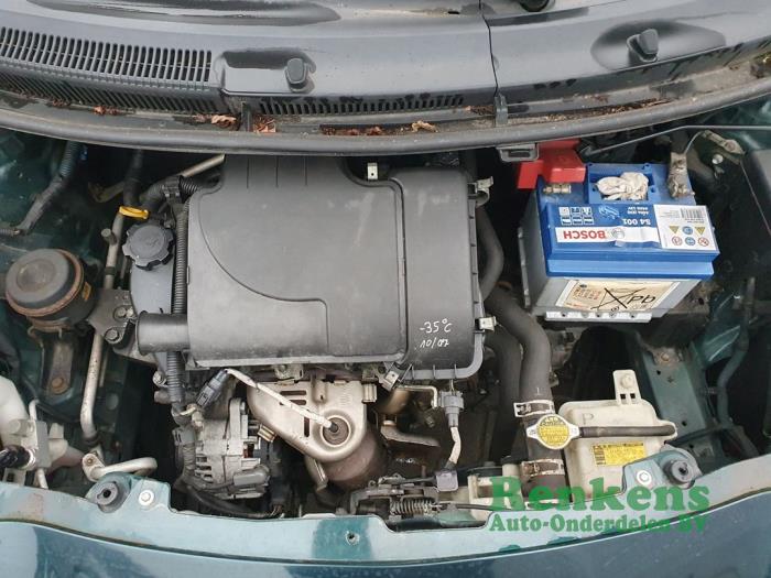 Toyota Yaris II 1.0 12V VVT-i Épave (2007, Vert)