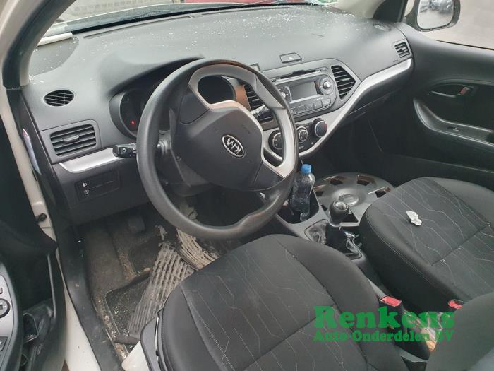 Kia Picanto 1.2 16V Sloopvoertuig (2012, Beige)