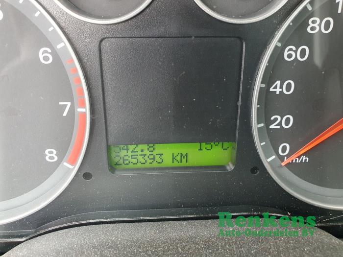 Ford Focus 2 Wagon 1.6 Ti-VCT 16V Skrotfordon (2007, BLAUW)