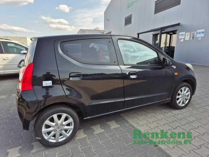 Suzuki Alto 1.0 12V Skrotfordon (2010, ZWART)