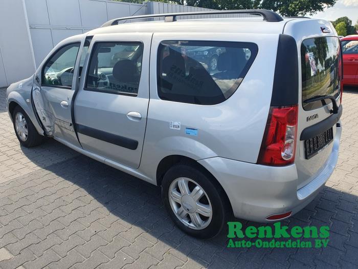 Dacia Logan MCV 1.6 MPI 85 Sloopvoertuig (2011, Zilver)