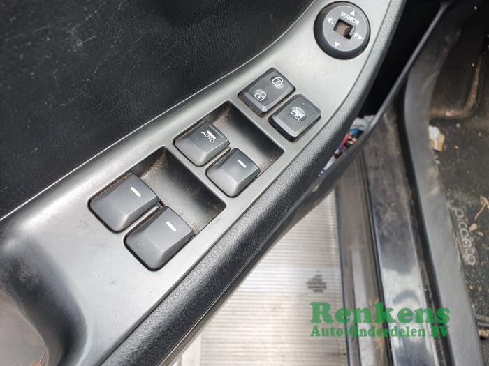 Kia Picanto 1.0 12V Sloopvoertuig (2013, Zwart)